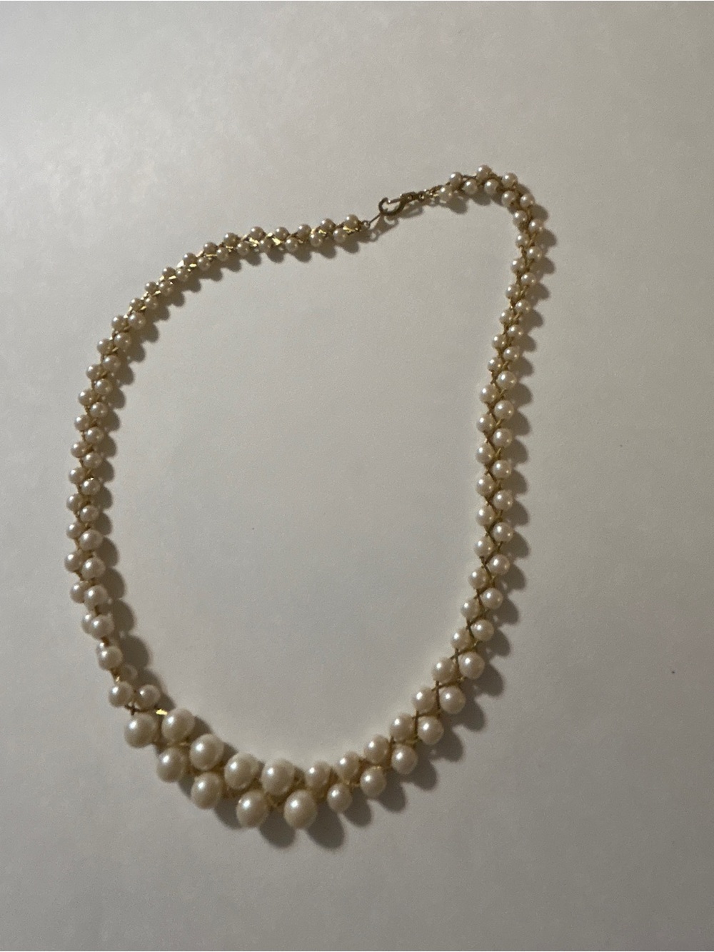 Vintage Woven Faux Pearl Collar Necklace Gold Wire Graduated Choker Bib